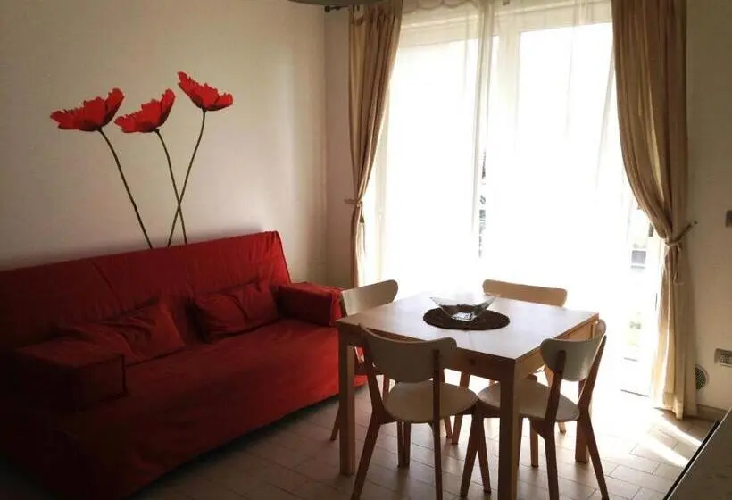 آپارتمان 1 خوابه با چشمانداز دریا, Homiday Residence Bordopineta