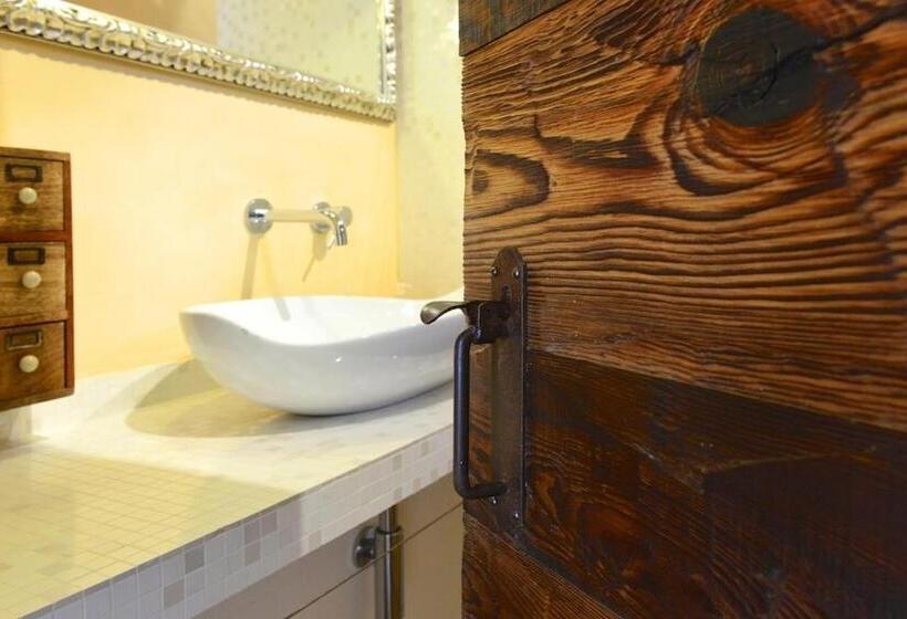 스탠다드 룸 가든 전망, Agriturismo C'era Una Volta