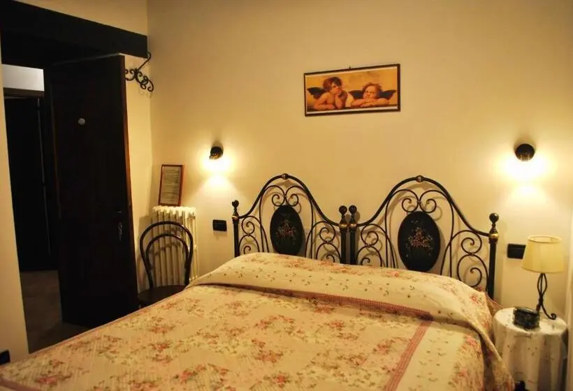 Basic-huone, Agriturismo L'antico Oliveto