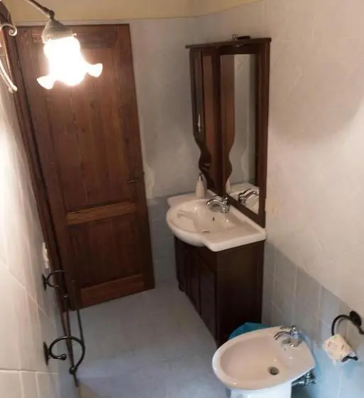 スタンダードトリプルルーム, Agriturismo Santa Giusta