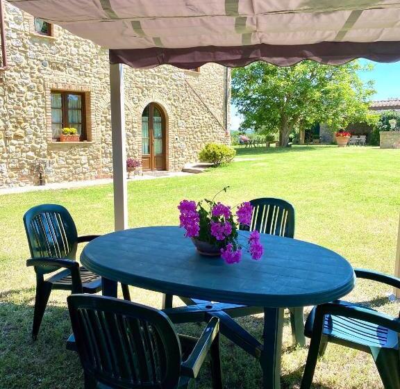 Апартаменты 1 Спальня Нижний Этаж, Agriturismo L'antica Quercia