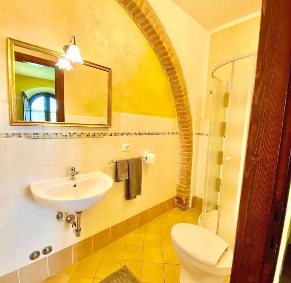 Апартаменты 1 Спальня Нижний Этаж, Agriturismo L'antica Quercia