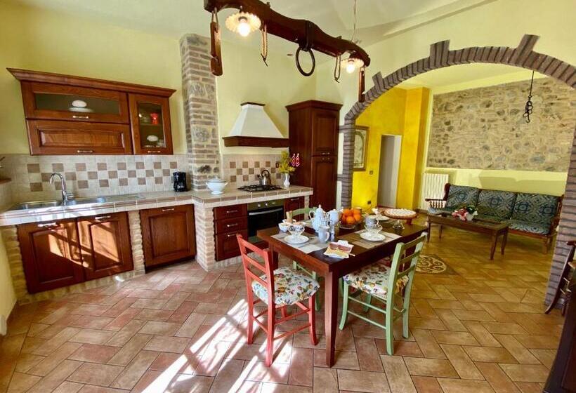 Апартаменты 2 Спальни, Agriturismo L'antica Quercia