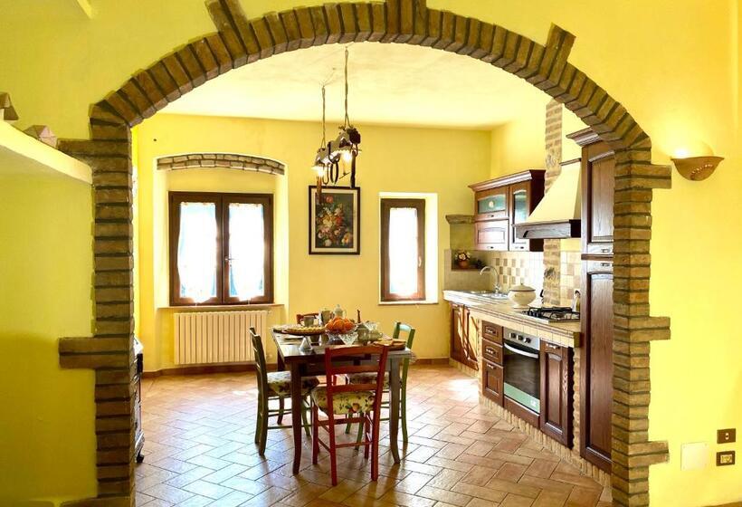شقة غرفتين, Agriturismo L'antica Quercia