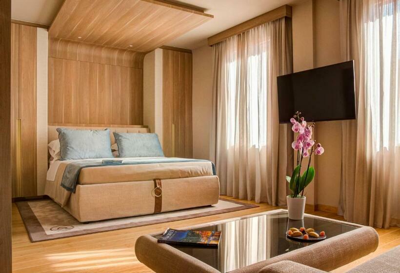 豪华房间, Miramare Suites