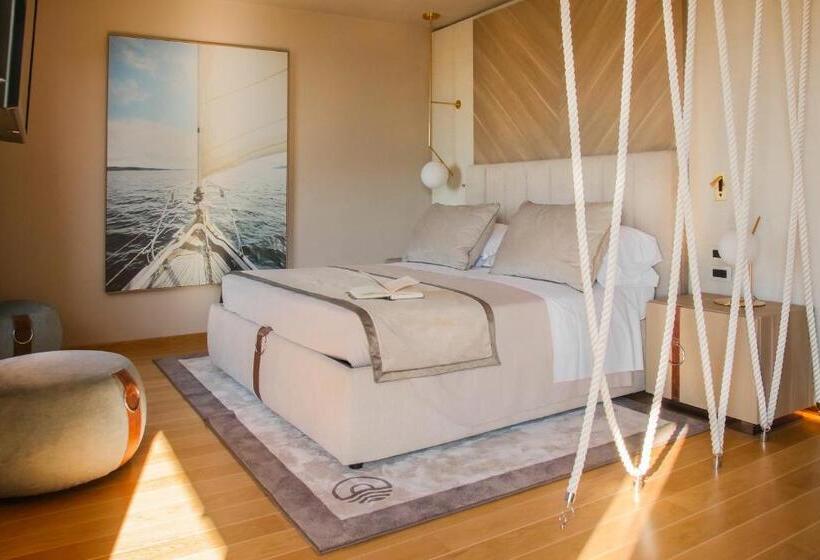 带2个卧室的公寓, Miramare Suites