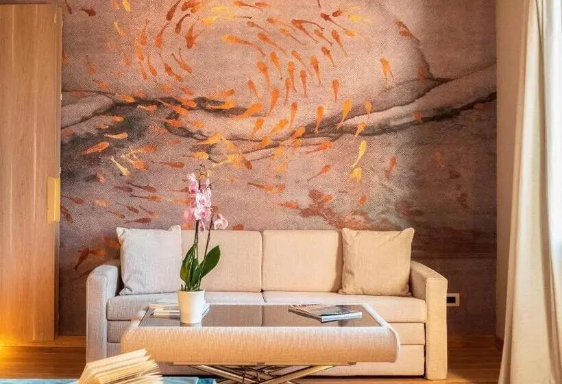 سوییت جونیور, Miramare Suites