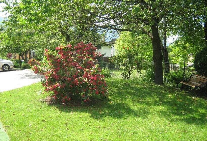 דירה בת חדר שינה 1 עם מרפסת, Park Residence Imperator