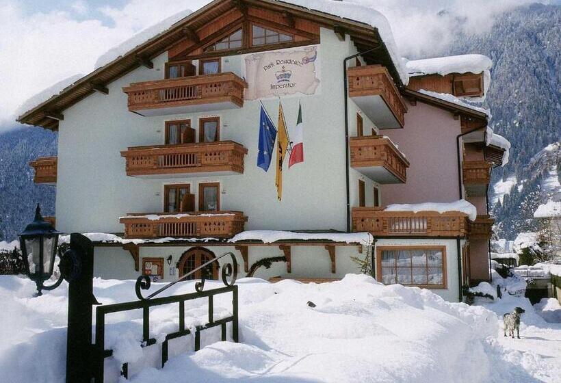 דירה בת חדר שינה 1 עם מרפסת, Park Residence Imperator