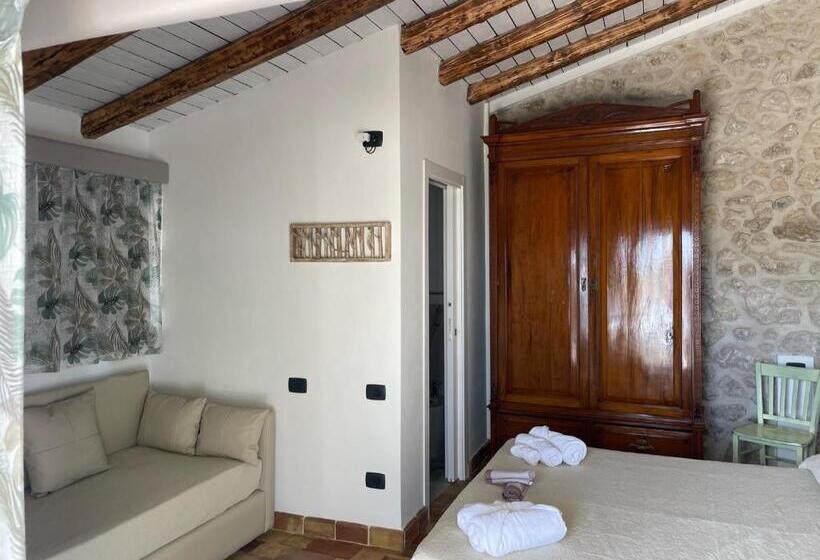 اتاق استاندارد سه نفره, Agriturismo Baglio San Nicola