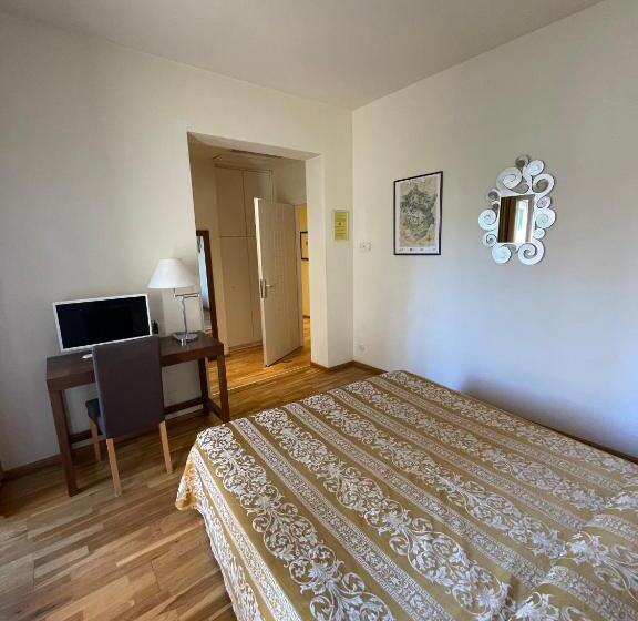 Номер Стандарт, Toscani Da Sempre