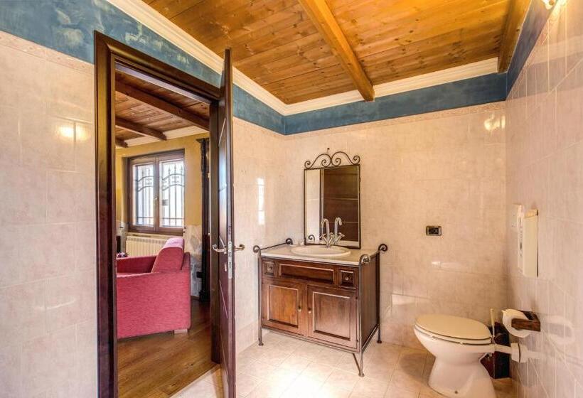 سوییت جونیور لوکس, Villa Gengi