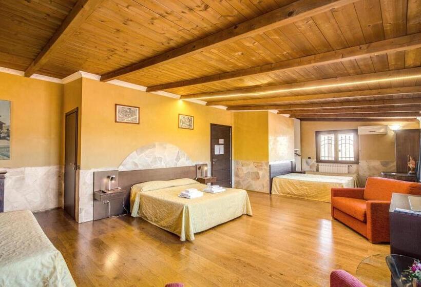 سوییت جونیور لوکس, Villa Gengi