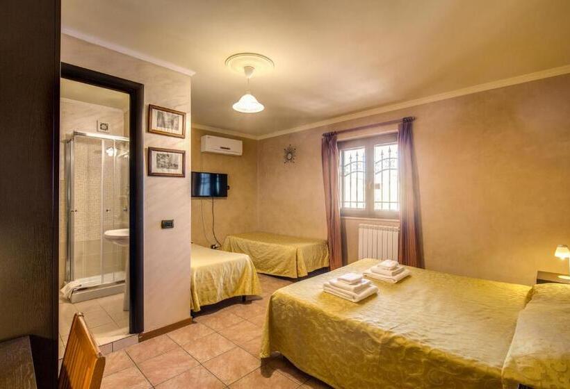 اتاق استاندارد چهار تخته, Villa Gengi