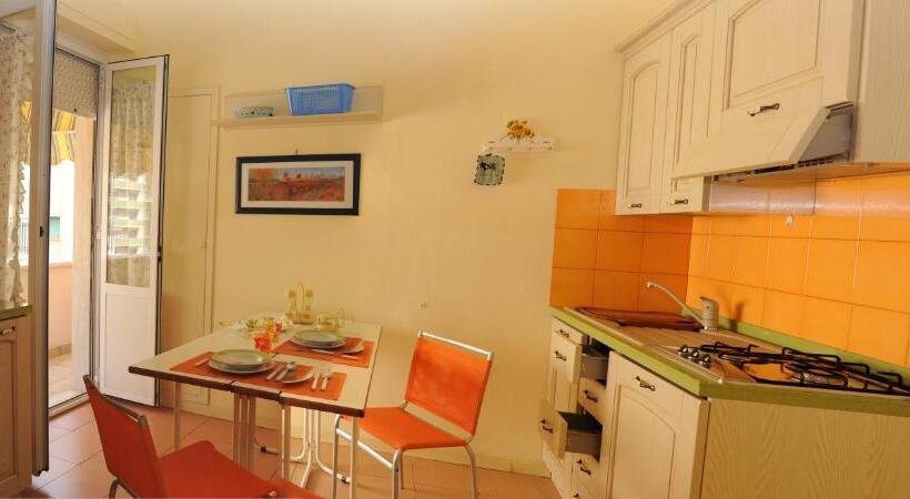 استودیوی استاندارد, Residence Il Sole