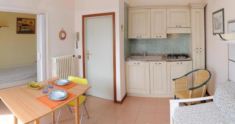 استودیوی استاندارد, Residence Il Sole