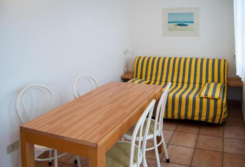 Апартаменты 1 Спальня, Residence Le Mimose