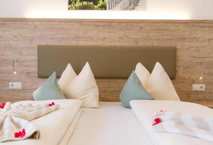 Номер Стандарт с Балконом, Das Matscher Residence & Garden