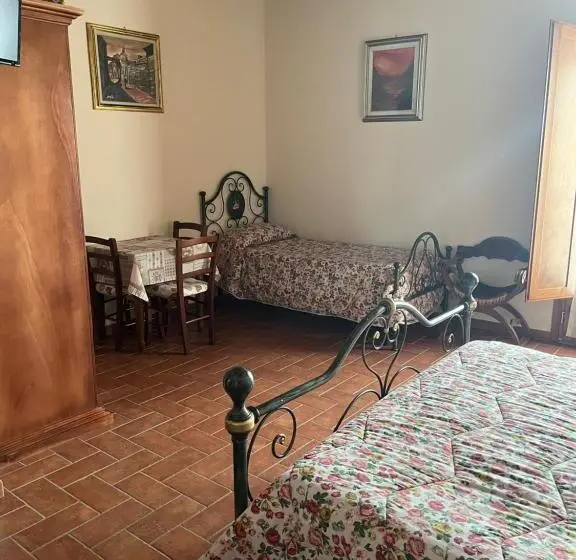 スタンダードスタジオ, Agriturismo Il Viaio