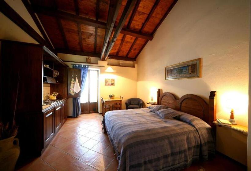 标准工作室带阳台, Agriturismo Monte Valentino