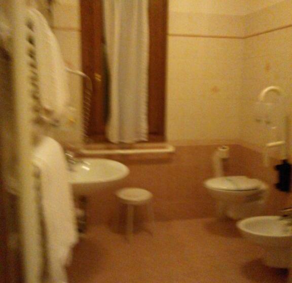 标准间, Locanda Trattoria Al Rio