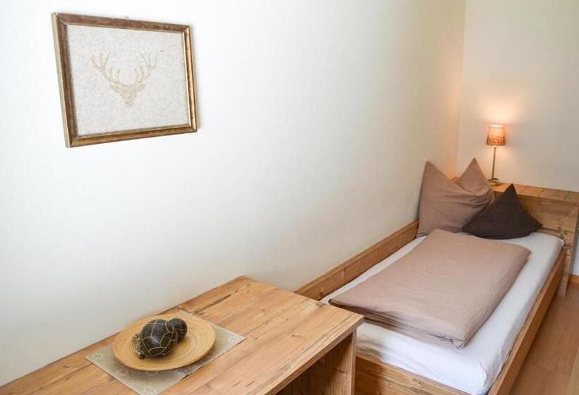 침실 1개 발코니 아파트, Niedermairhof