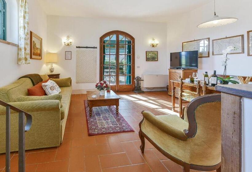 آپارتمان 1 خوابه اینتریور, Viticcio