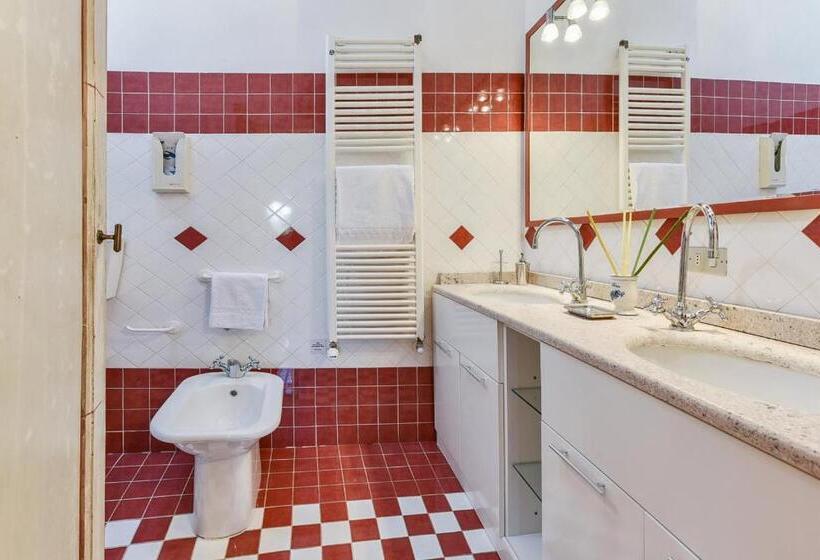 آپارتمان 1 خوابه, Viticcio