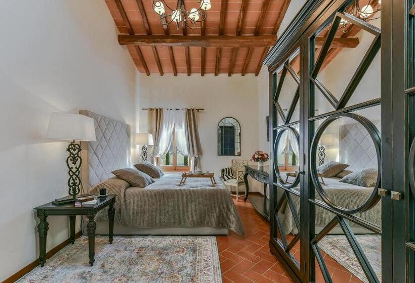 آپارتمان سوپریور 1 خوابه, Viticcio