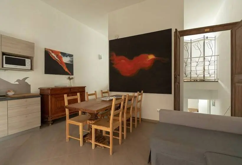 オーシャンビューの２ベッドルームデラックスアパート, Il Gabbiano Relais In Stromboli
