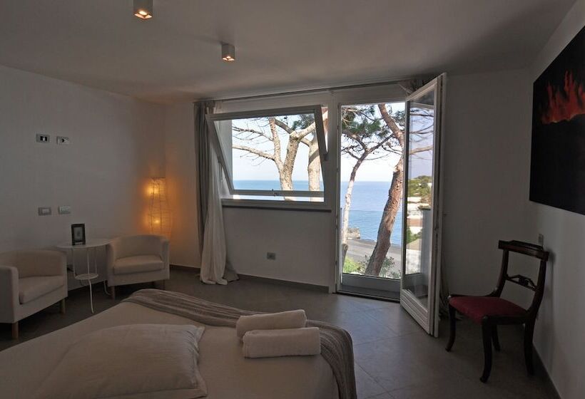 Апартаменты Deluxe 2 Спальни Вид на Море, Il Gabbiano Relais In Stromboli
