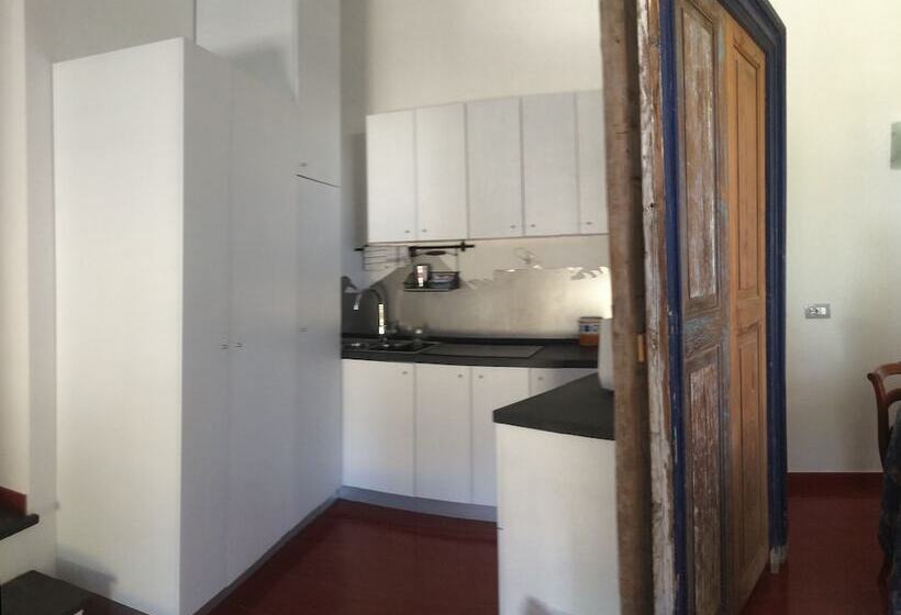 Апартаменты Deluxe 1 Спальня, Il Gabbiano Relais In Stromboli