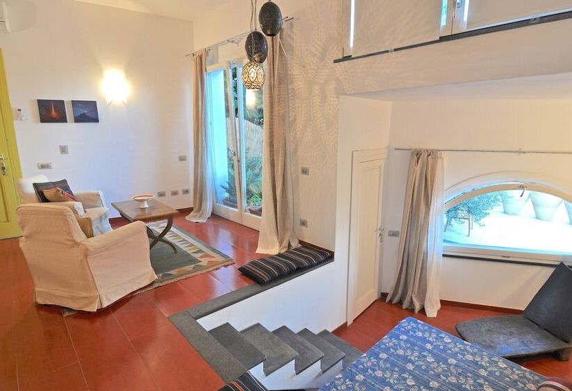 Апартаменты Deluxe 1 Спальня, Il Gabbiano Relais In Stromboli