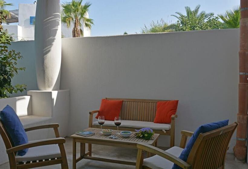 Апартаменты 1 Спальня, Il Gabbiano Relais In Stromboli