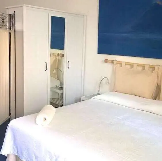 スタンダードインサイドビュールーム, Il Gabbiano Relais In Stromboli