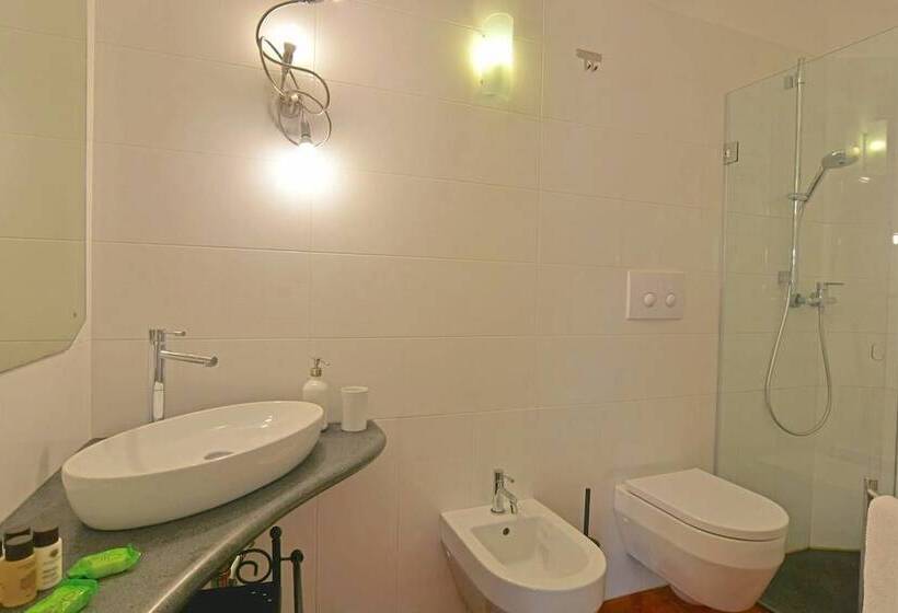 Апартаменты 1 Спальня, Il Gabbiano Relais In Stromboli