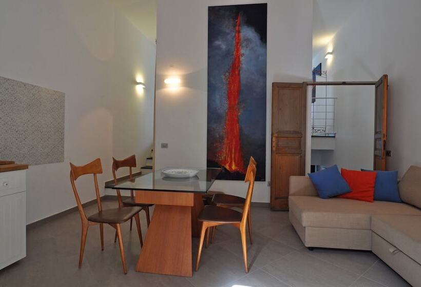 Апартаменты Deluxe 2 Спальни Вид на Море, Il Gabbiano Relais In Stromboli