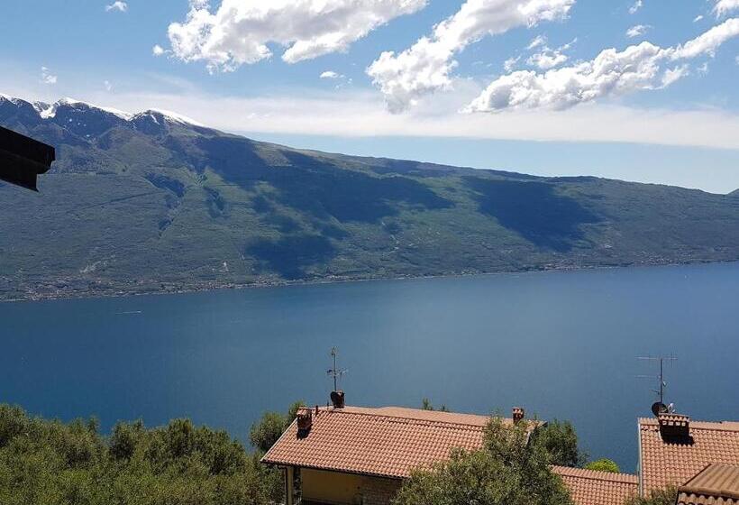 1 Bedroom Apartment Lake View, Residence Erika