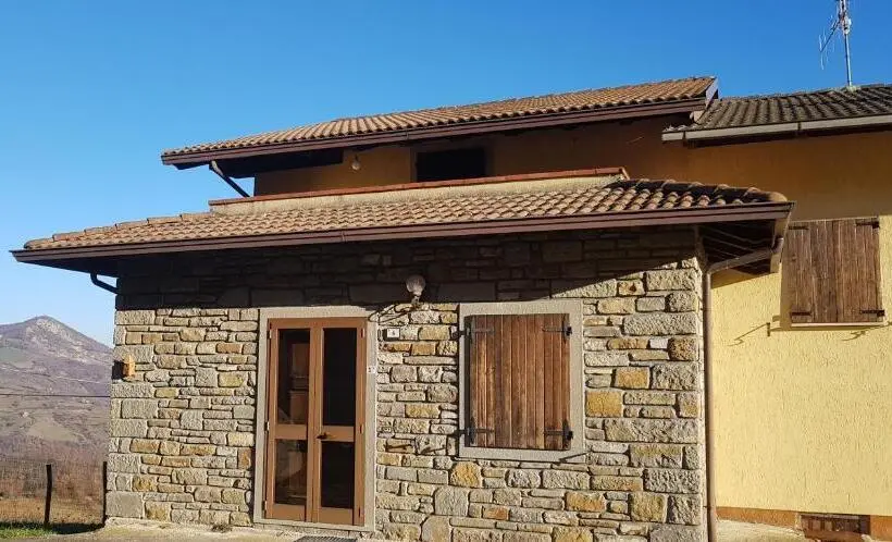 2 Bedroom House, Mamma Teresa