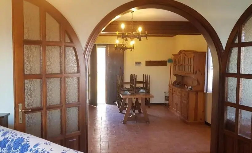 2 Bedroom House, Mamma Teresa