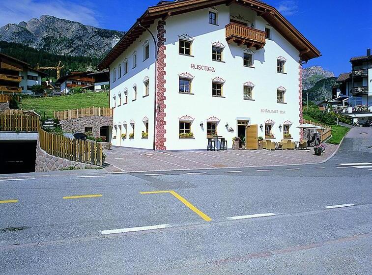 شقة غرفتين, Apartments Restaurant Rusctlea