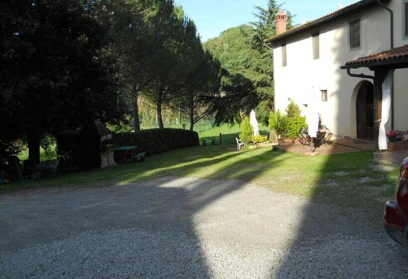 דירת חדר סופריור, Agriturismo Girasole