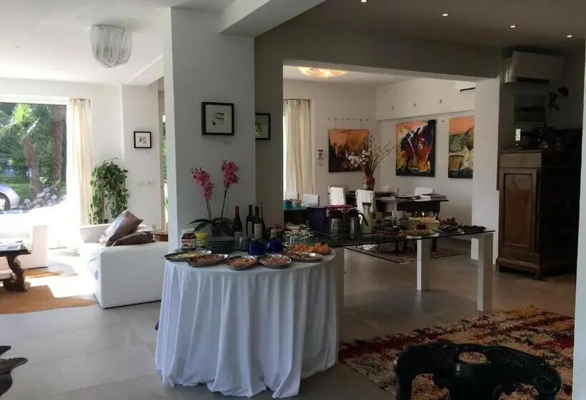 スタンダードルーム, Agriturismob&b Loggia Degli Artisti