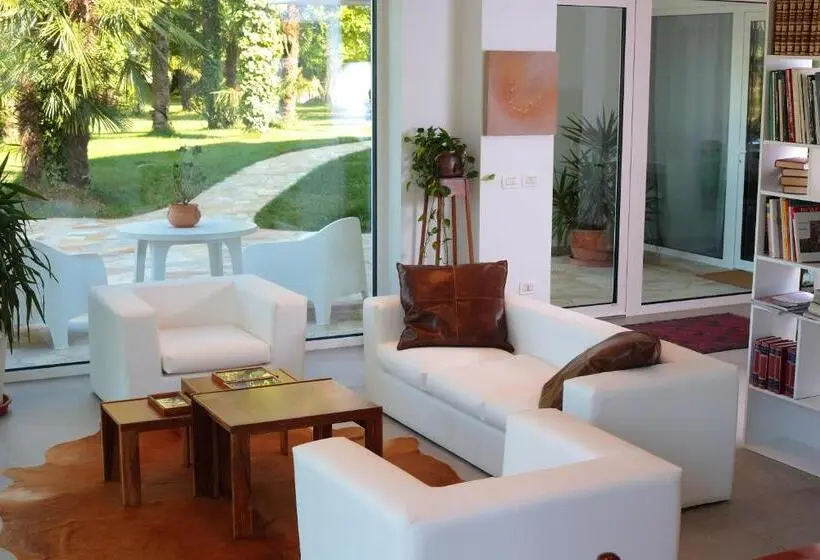 デラックスルーム, Agriturismob&b Loggia Degli Artisti