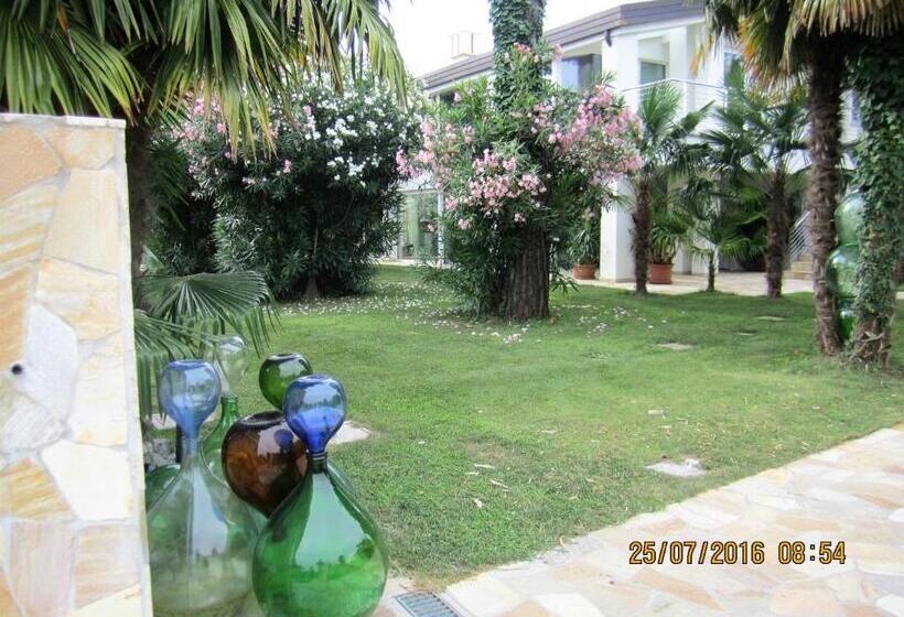 Люкс, Agriturismob&b Loggia Degli Artisti