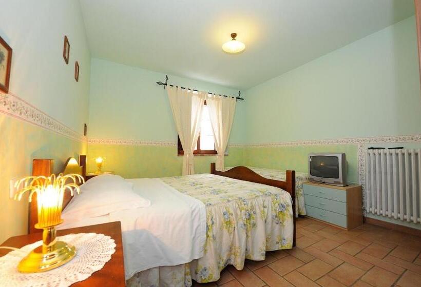 침실 2개 아파트, Country House Il Piancardato