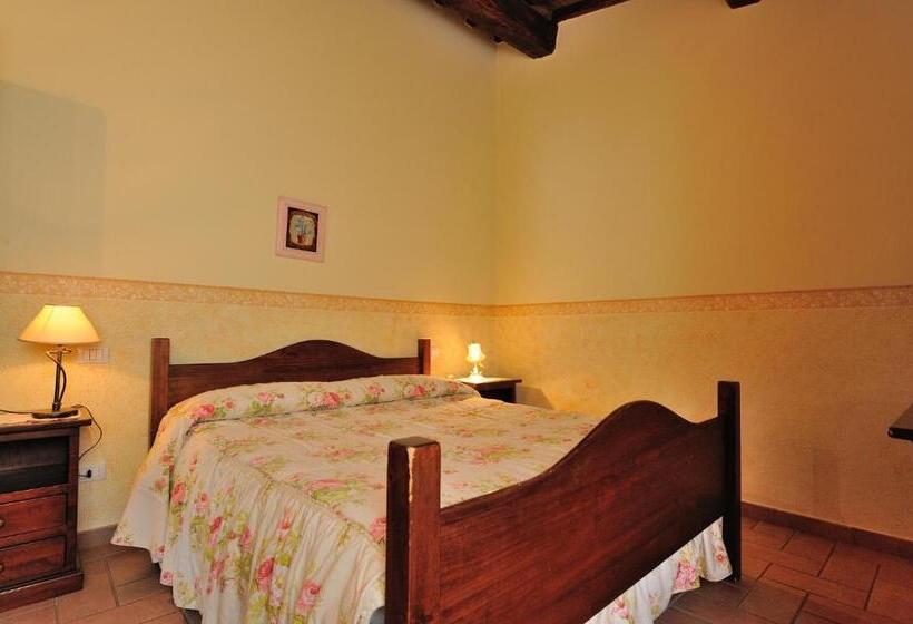 침실 2개 아파트, Country House Il Piancardato