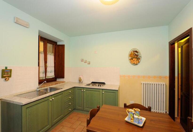 침실 2개 아파트, Country House Il Piancardato