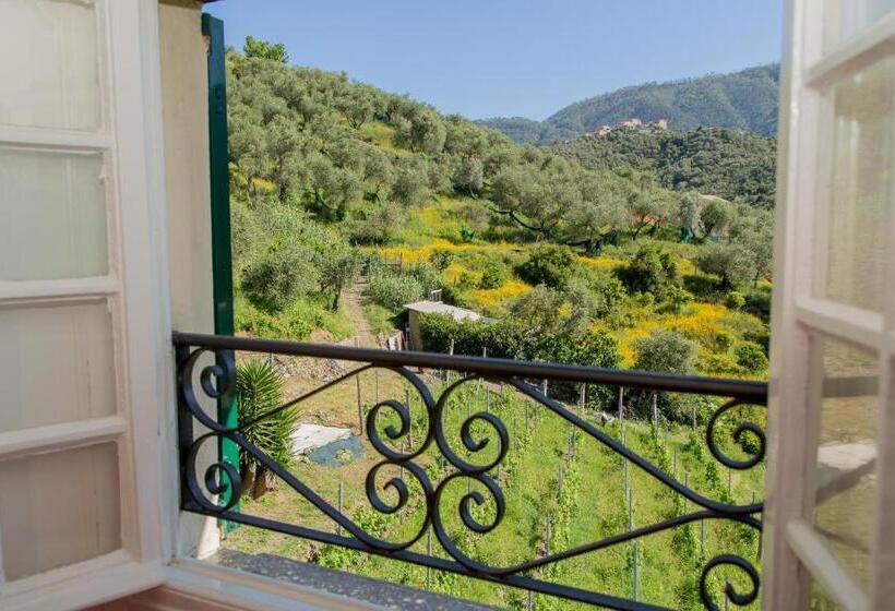 آپارتمان یک خوابه با دری مشترک که هال را جدا می کند., L' Amandola