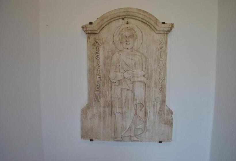 سوئیت کلاسیک, L' Amandola